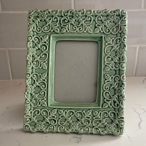 Vintage Green Ceramic Floral Picture Frame Raised Relief 4x6 Cottage Decor